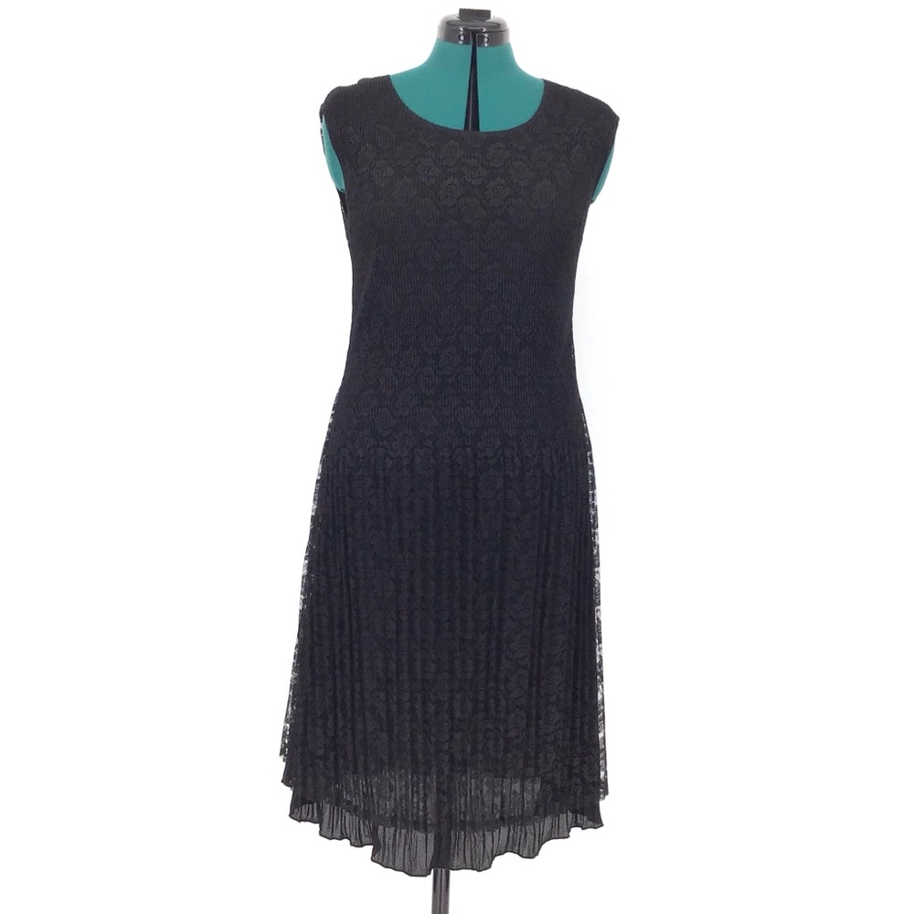 Luna Sleeveless Black Lace Drop Waist Dress, M